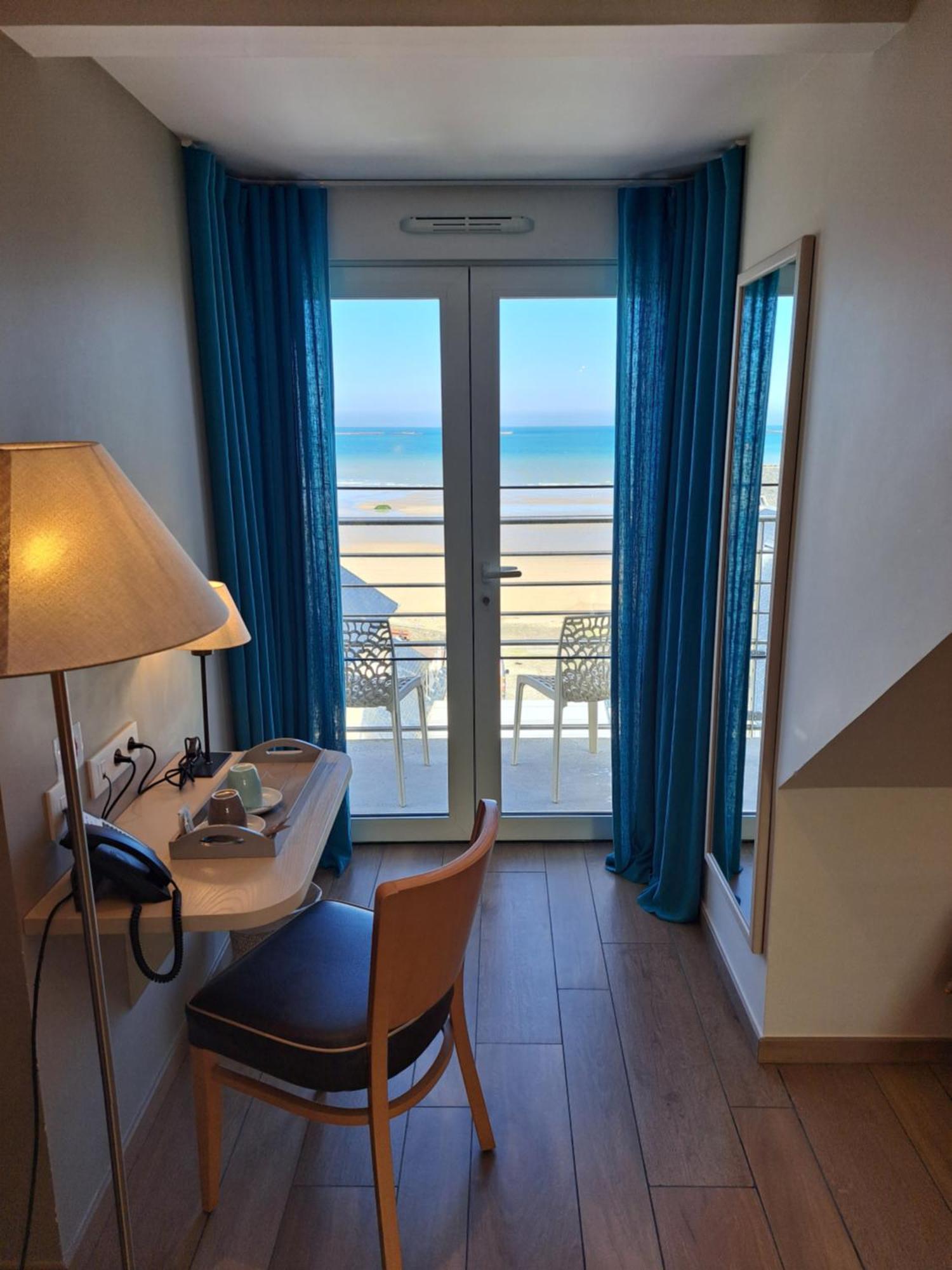 La Maison Du 6 Arromanches-les-Bains Bagian luar foto