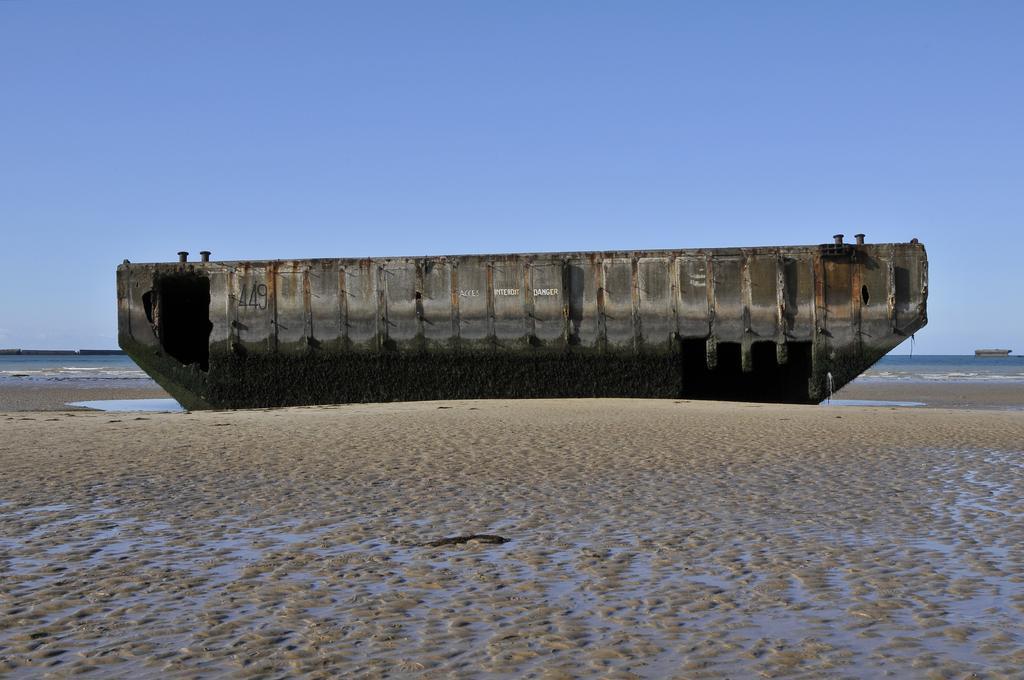 La Maison Du 6 Arromanches-les-Bains Bagian luar foto