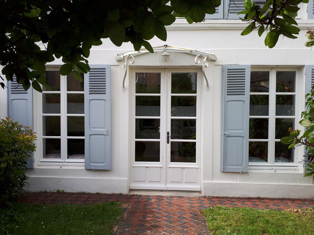 La Maison Du 6 Arromanches-les-Bains Bagian luar foto